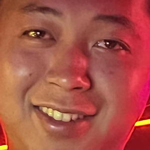 大胸❌挤奶❌真人❌网站
