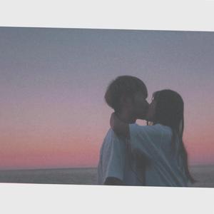 女人下面被艹视频
